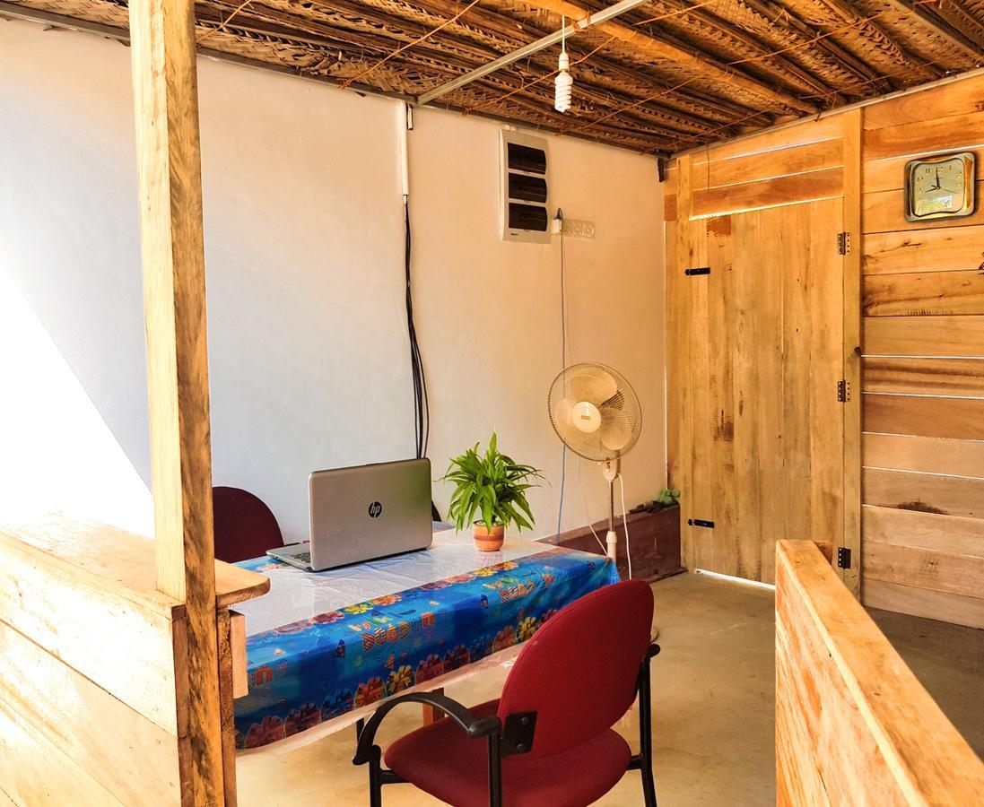 Pleasant Park Holiday Inn Trincomalee Exterior foto